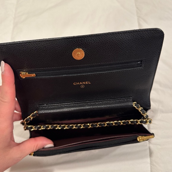 100% Authentic Black CHANEL Caviar Leather Wallet on Chain WOC - Picture 4 of 7
